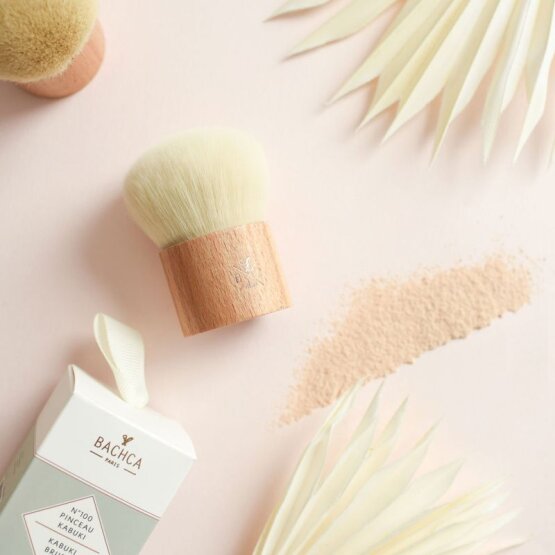 BACHCA Kabuki brush
