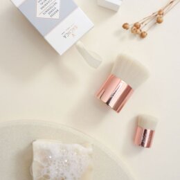 BACHCA Mini face cleaning brush