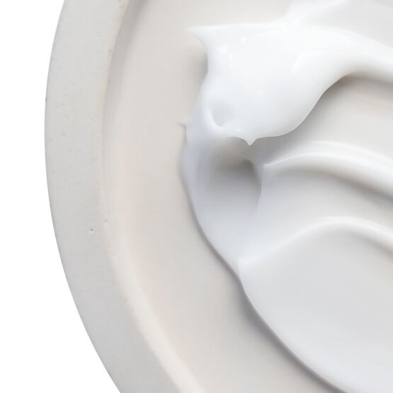 UND GRETEL ERST Natural Priming Cream