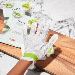 OPI Advanced Softening Gloves Set