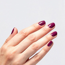 OPI Feelin Berry Glam Nail Lacquer