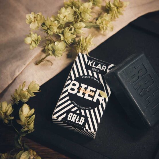 Klars festes Shampoo Bier