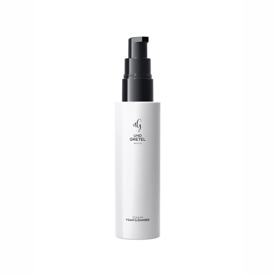 UND GRETEL SCHUM Natural Foam Cleanser