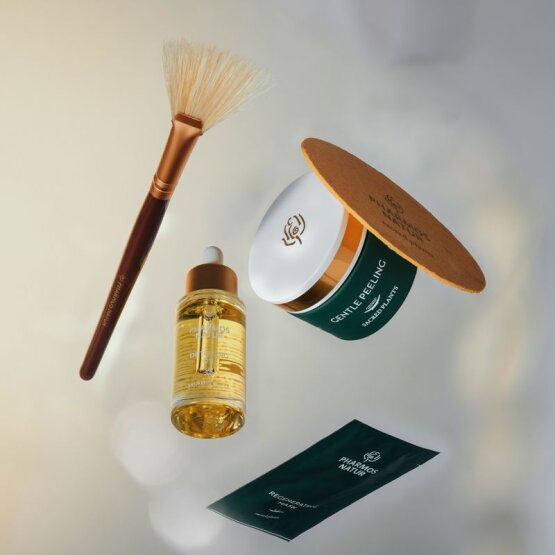 PHARMOS NATUR Holistic Detox Facial Set PURIFY & GLOW