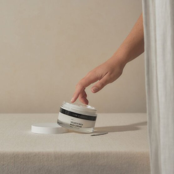TEAM DR JOSEPH Velvety Rich Body Cream