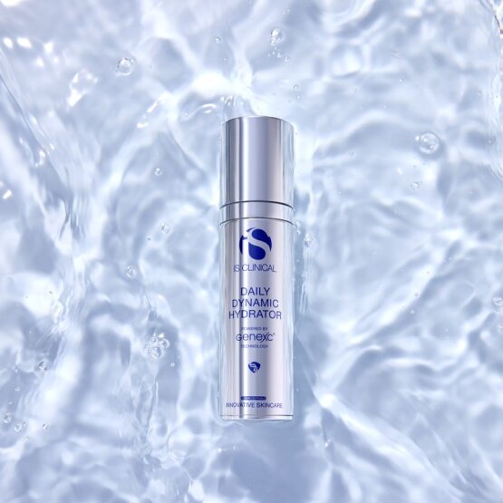 iS CLINICAL Daily Dynamic Hydrator